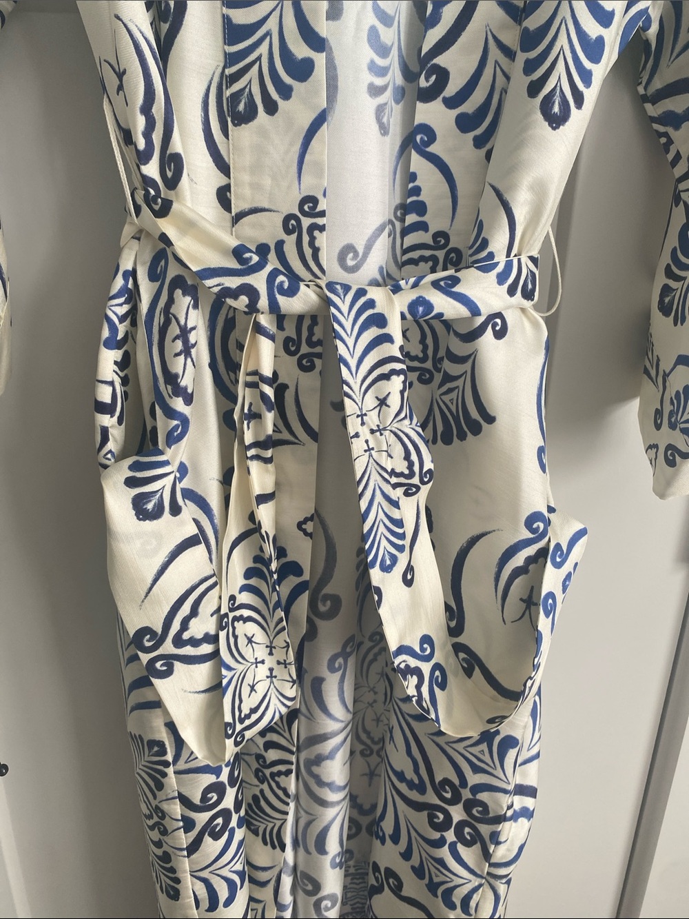 MWOT/Mirage Long Kimono Robe - Picture 5 of 6